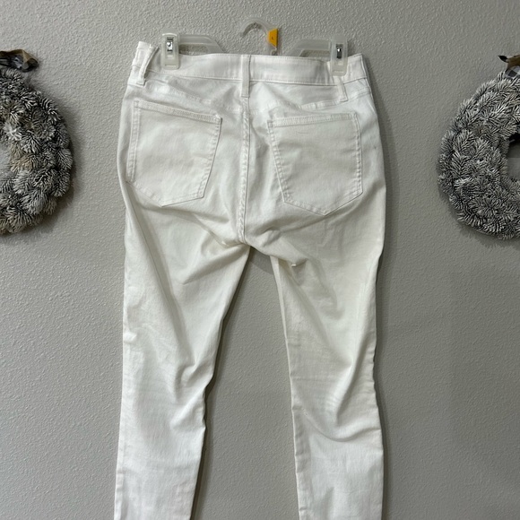 GAP Maternity 28\6R White Skinny Insert Stretch Jeans - Picture 3 of 5